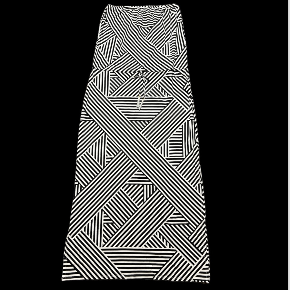 Tommy Bahama Black & White Geometric Strapless Maxi Dress
